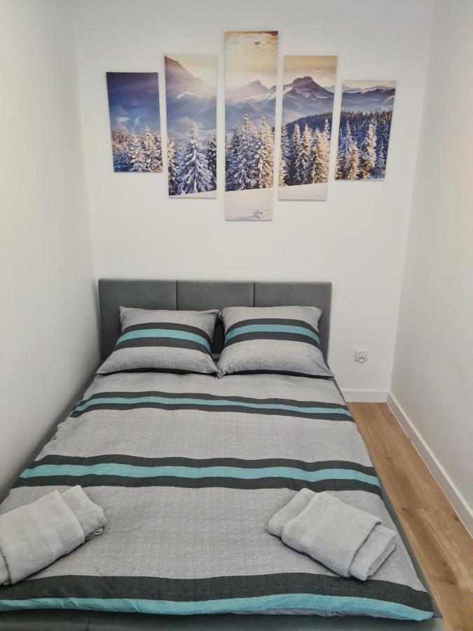 Apartament De Luxe Emily Jelenia Góra Exterior foto
